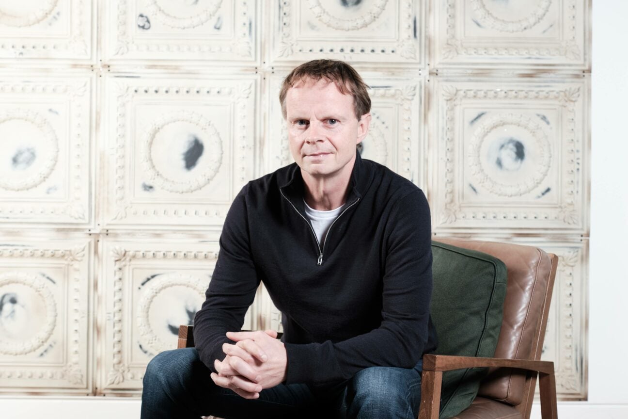 Simon Robson bids farewell to Warner Music after three decades