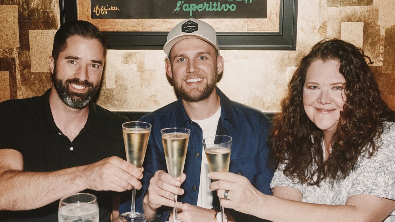 Kobalt inks publishing deal with country songwriter Derrick Southerland ...