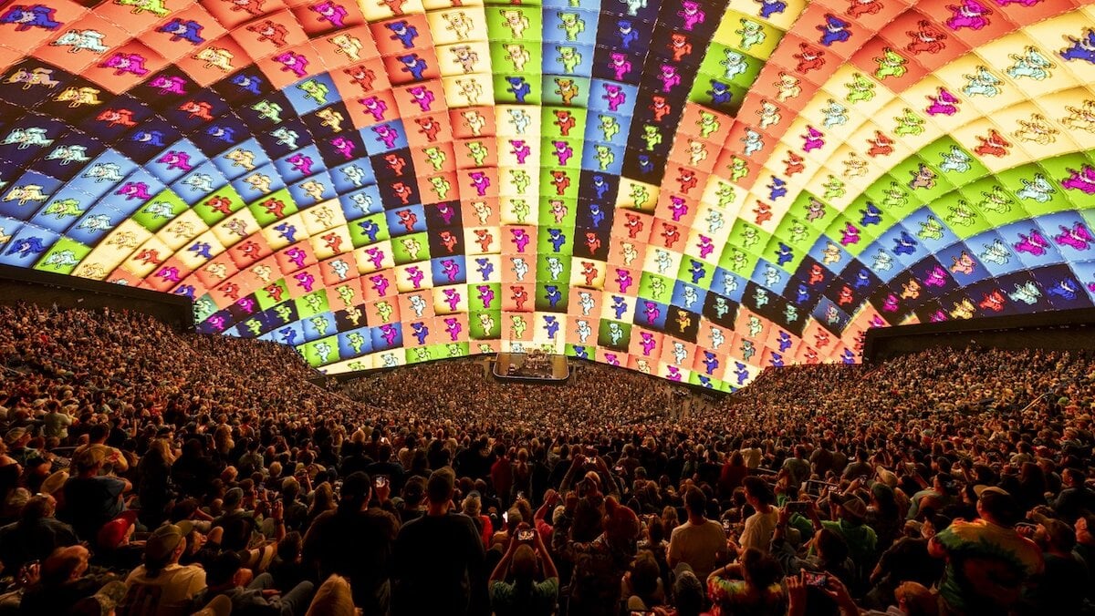 Sphere Entertainment’s revenues topped $1.2bn in 2025, up 8% YoY; Wizard Of Oz has generated $290M since August launch