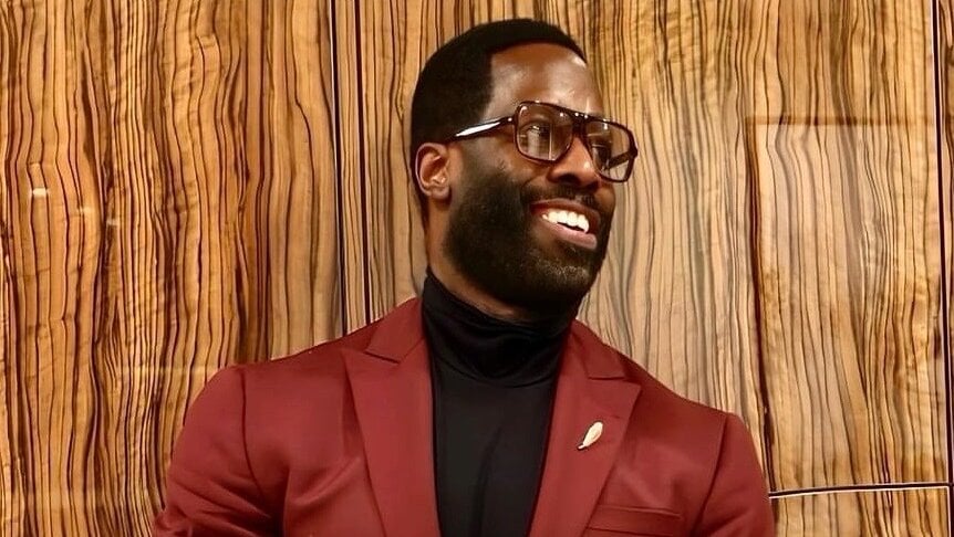 Mark Pitts exits as President of RCA Records, launches new management venture COFVNDERS
