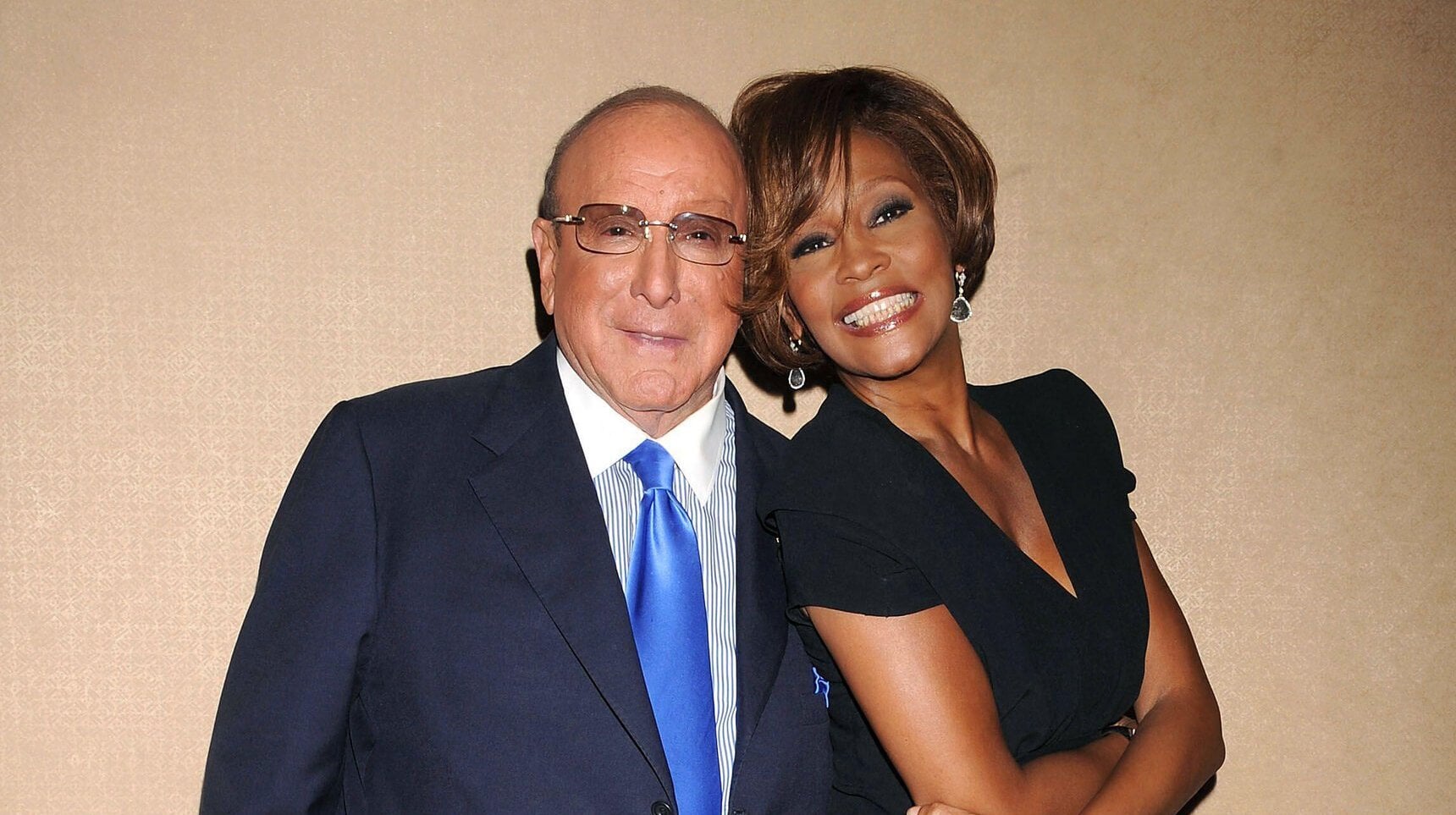 Music industry leaders, megastars pay tribute to Clive Davis