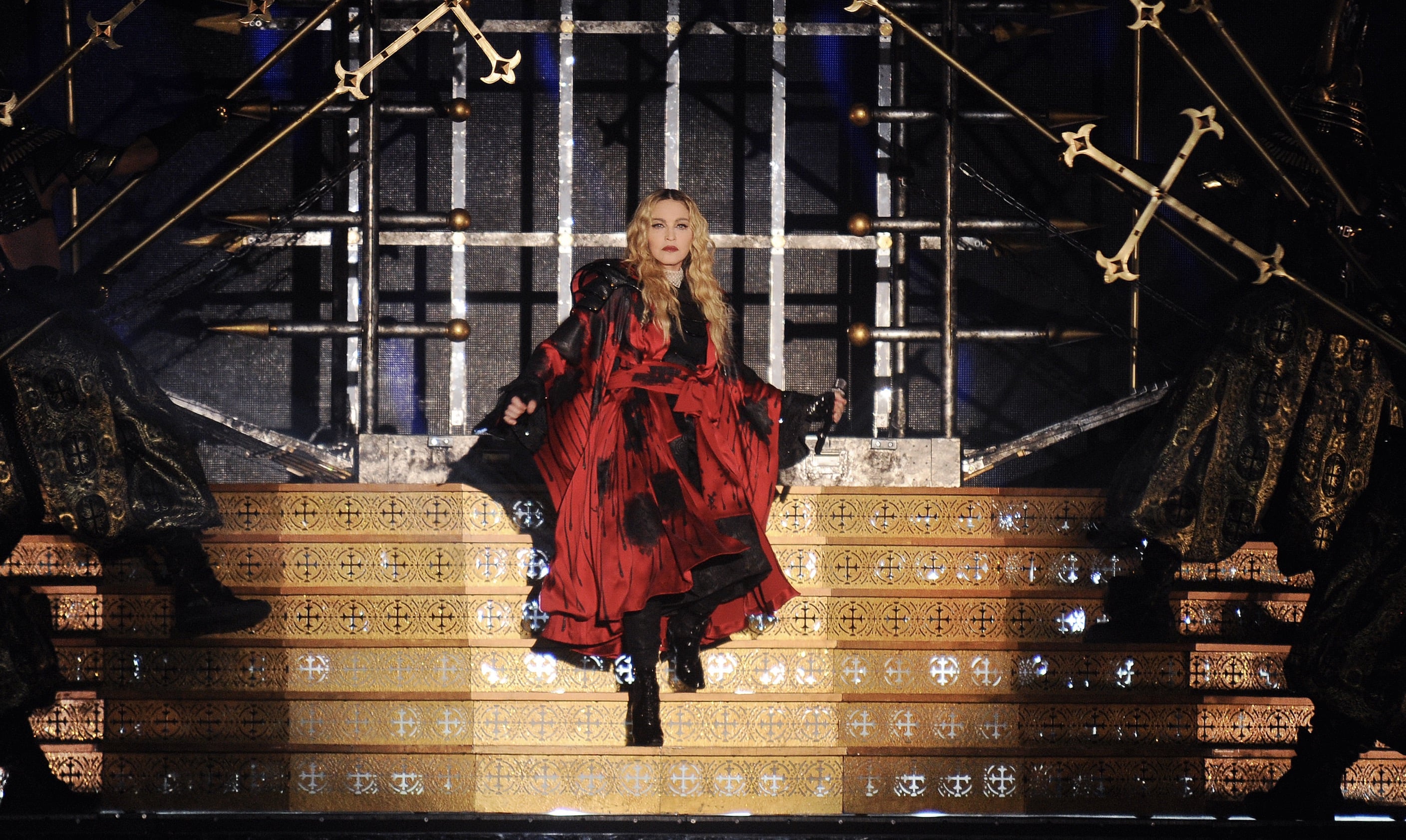 As Michael Jackson movie nears $1B, Madonna says her biopic has been scrapped