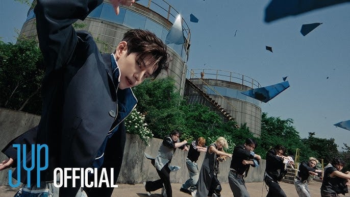 JYP Entertainment’s Q2 revenues fell 15.1% YoY, net profit down 40.3%, in the gap between Stray Kids’ world tours